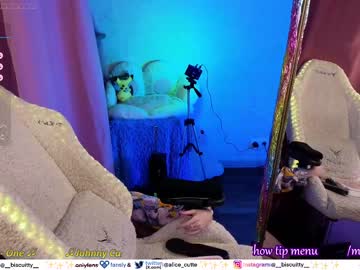webcam girl _biscuitty image #5215829