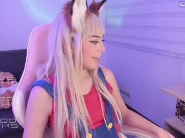 webcam girl ashleycat9 image #4114851