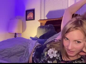 webcam girl kaileeshy image #904147