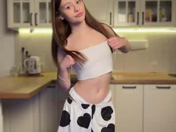 webcam girl tweety_sweetie image #8183272