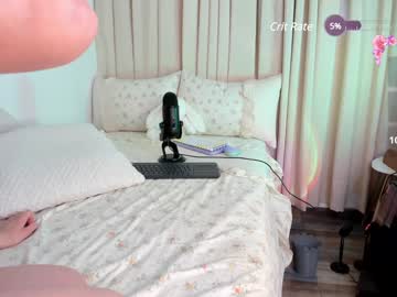 webcam girl kitty__sophie image #9675629