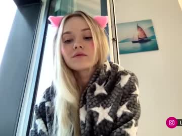 webcam girl lily_holy image #2228647