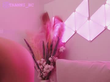 webcam girl taanni_bc image #5859033