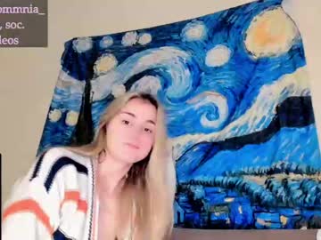 webcam girl ommnia image #4157052