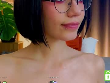 webcam girl riskyteasse image #8796569