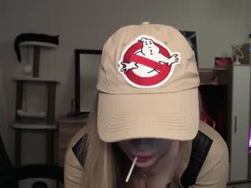 webcam girl gudeeetama image #376734