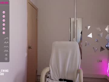 webcam girl lily_ewing image #4619143