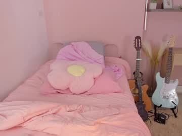webcam girl little_effy18_ image #7677452