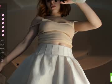 webcam girl margarethowell image #7278791