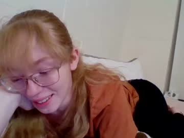 webcam girl blonde_katie image #6180370