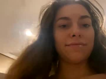 webcam girl chroniclove image #2955385