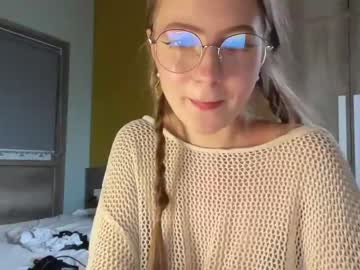 webcam girl cassiopeiastar_ image #5341198