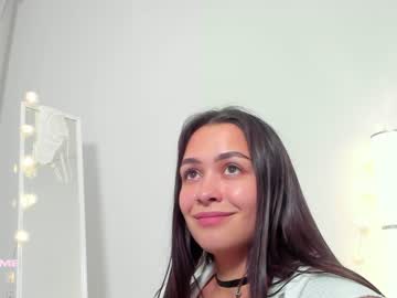 webcam girl a_p_p_l_e image #2886684