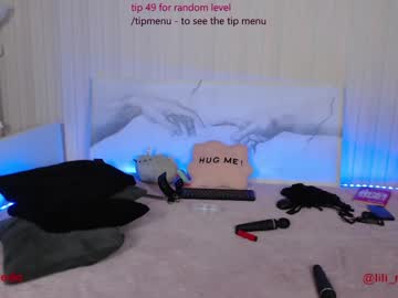 webcam girl lili_and_niki image #1840131
