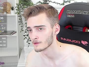webcam man spider____man image #7881804