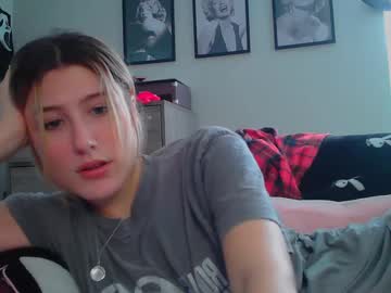 webcam girl briadominick image #7824349