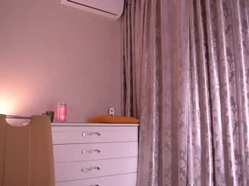 webcam girl sweety_rinushka_ image #2680528