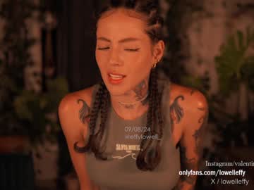 webcam girl effylowell_ image #7593087