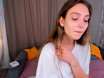 webcam girl lizbethcoll image #6388958