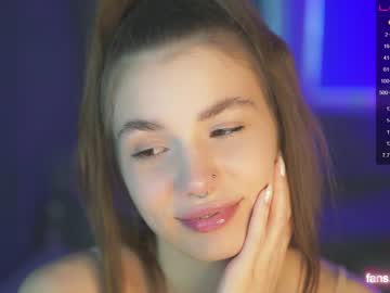 webcam girl hoolybunny image #3165654