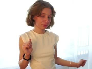 webcam girl brittcollinge image #9532196