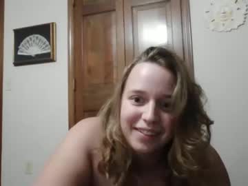 webcam girl viclove122 image #7935169