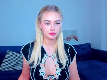 webcam girl 8a8y_nura image #2016990