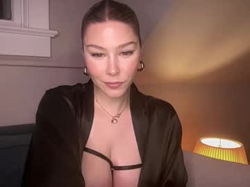 webcam girl novavangogh image #9032950