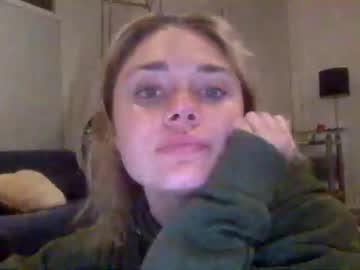 webcam girl cassidyyqueen image #4331056
