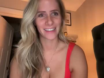 webcam girl luxlovely111 image #8171740