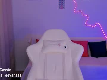 webcam girl cassie_evansss image #8813491