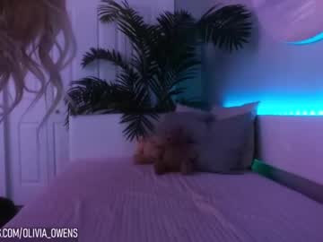 webcam girl oliviaowens image #3809865