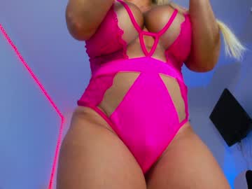 webcam girl angel_danm_milf image #1194409