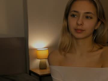 webcam girl mildredgarrett image #8279737