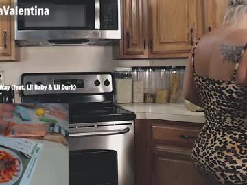 webcam girl milavalentinax image #1404114