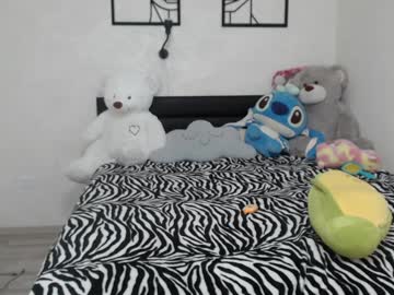 webcam girl kira_little image #4885131