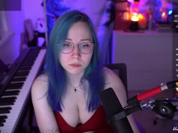 webcam girl blue_mooncat image #5237943