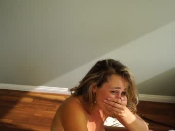 webcam girl bloomyogi image #4350486