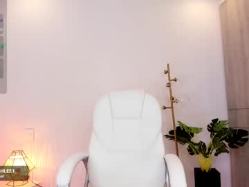 webcam girl ashley2004_ image #7171773