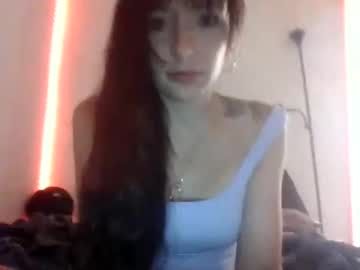 webcam girl lonely_housewife143 image #7219354