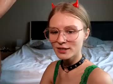 webcam couple ellie_mcqueen image #5771298