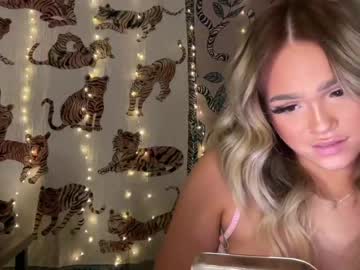 webcam girl ari_02 image #5009736