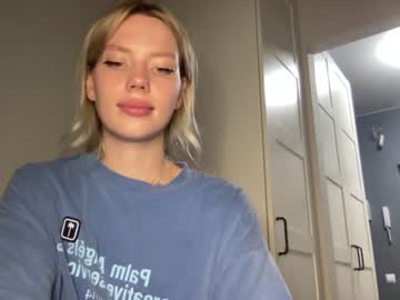 webcam girl angel_from_sky image #2264185