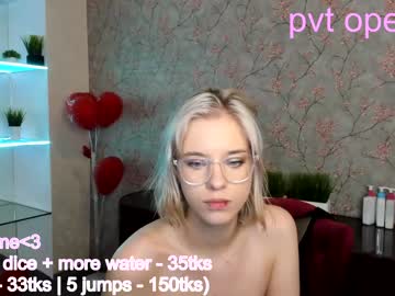 webcam girl joyce_coy image #3762137