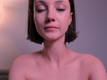 webcam girl lauratanguy image #8025009