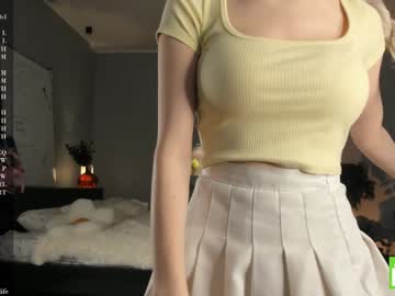 webcam girl margarethowell image #8327772