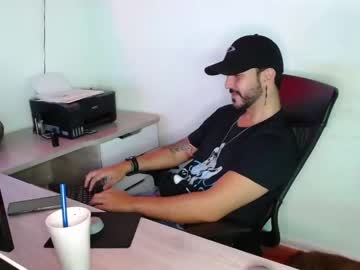 webcam man tommy_jhonn image #2934065