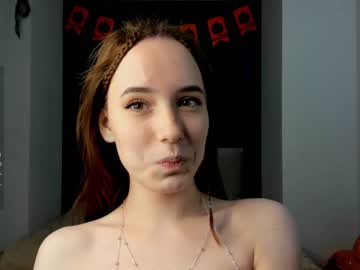 webcam girl margarethowell image #5593124