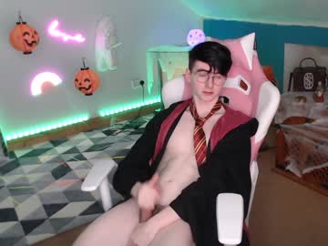 webcam man alfiegreenxxx image #377340