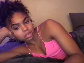 webcam girl allsweetnpetite image #1119697